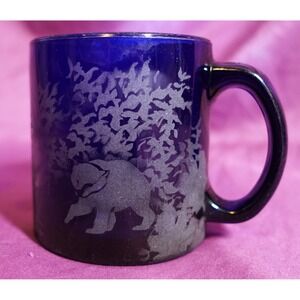 VTG Libbey Cobalt Blue Etched Bear in Forest Mug Made In The USA 93